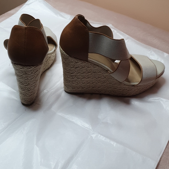 Mossimo wedge heels - Picture 3 of 3